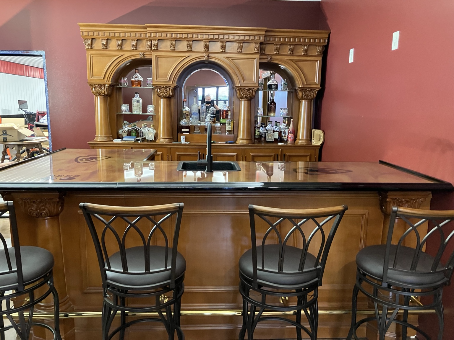 Custom bar